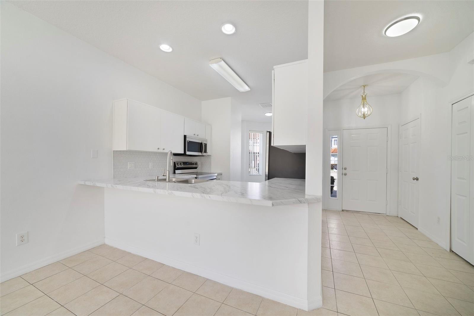 1286 SOUTH BEACH CIR, KISSIMMEE, FL, 34746