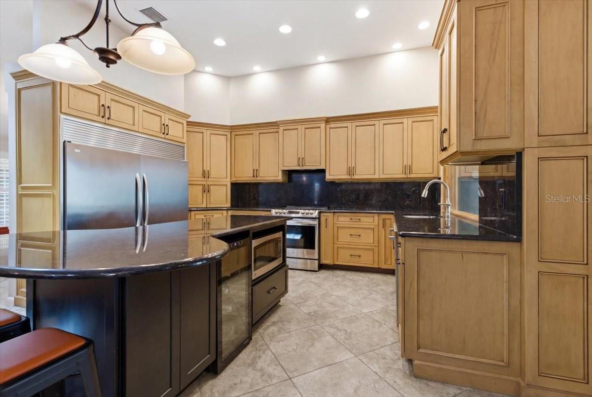 2716 COUNTRY WOODS LN, PALM HARBOR, FL, 34683