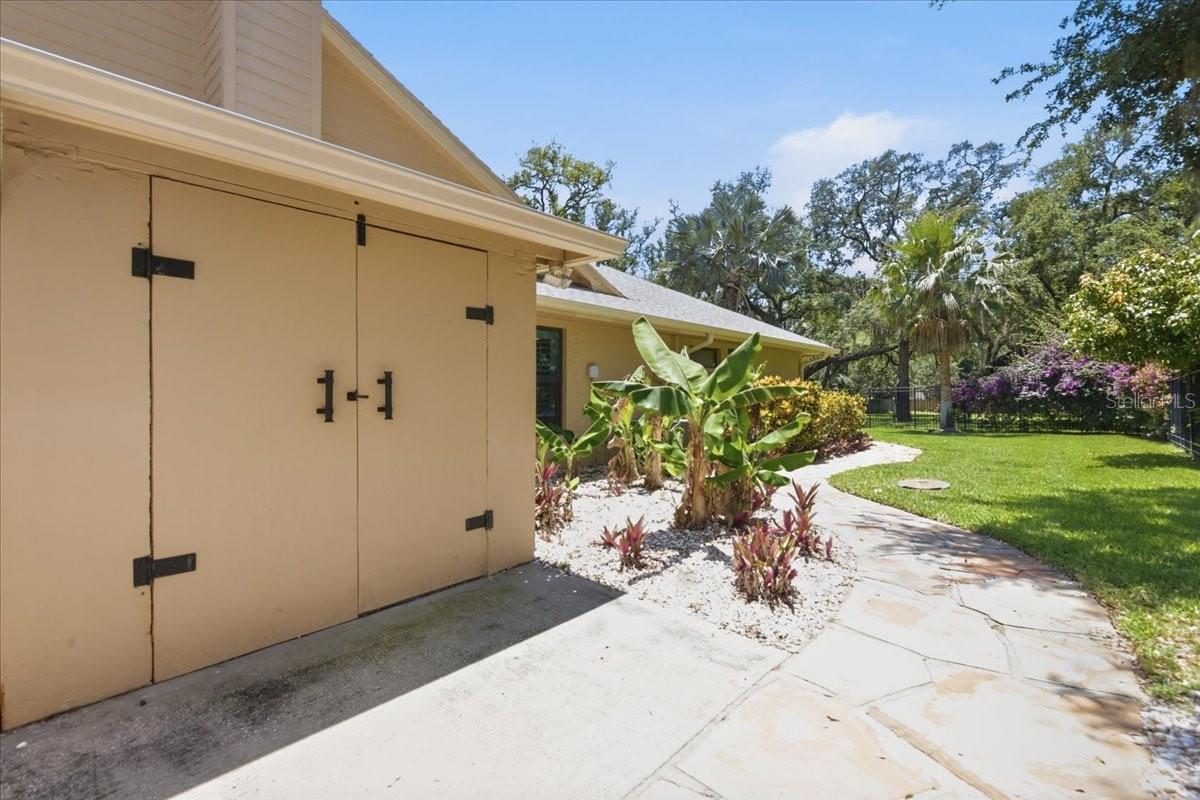 2716 COUNTRY WOODS LN, PALM HARBOR, FL, 34683