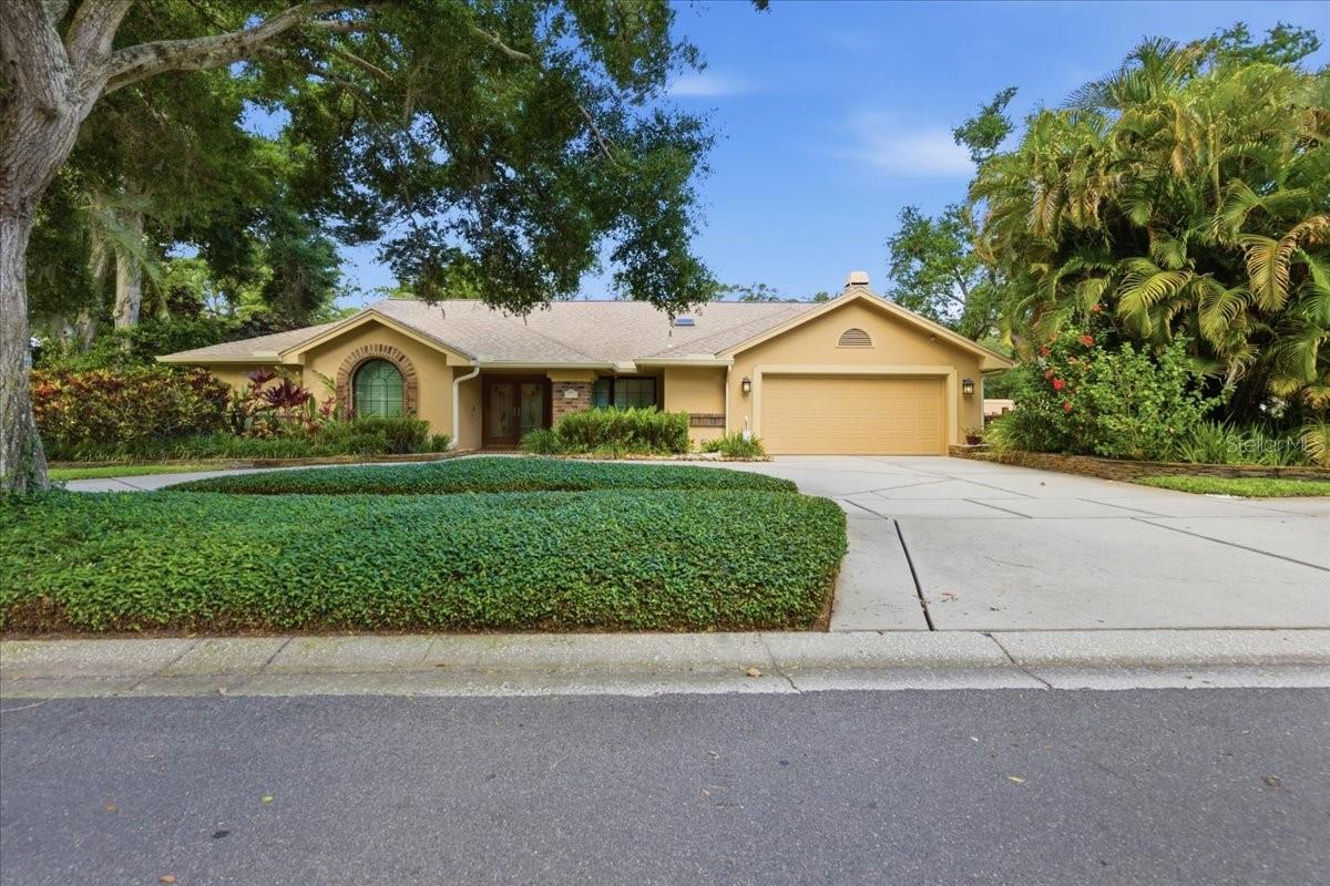 2716 COUNTRY WOODS LN, PALM HARBOR, FL, 34683