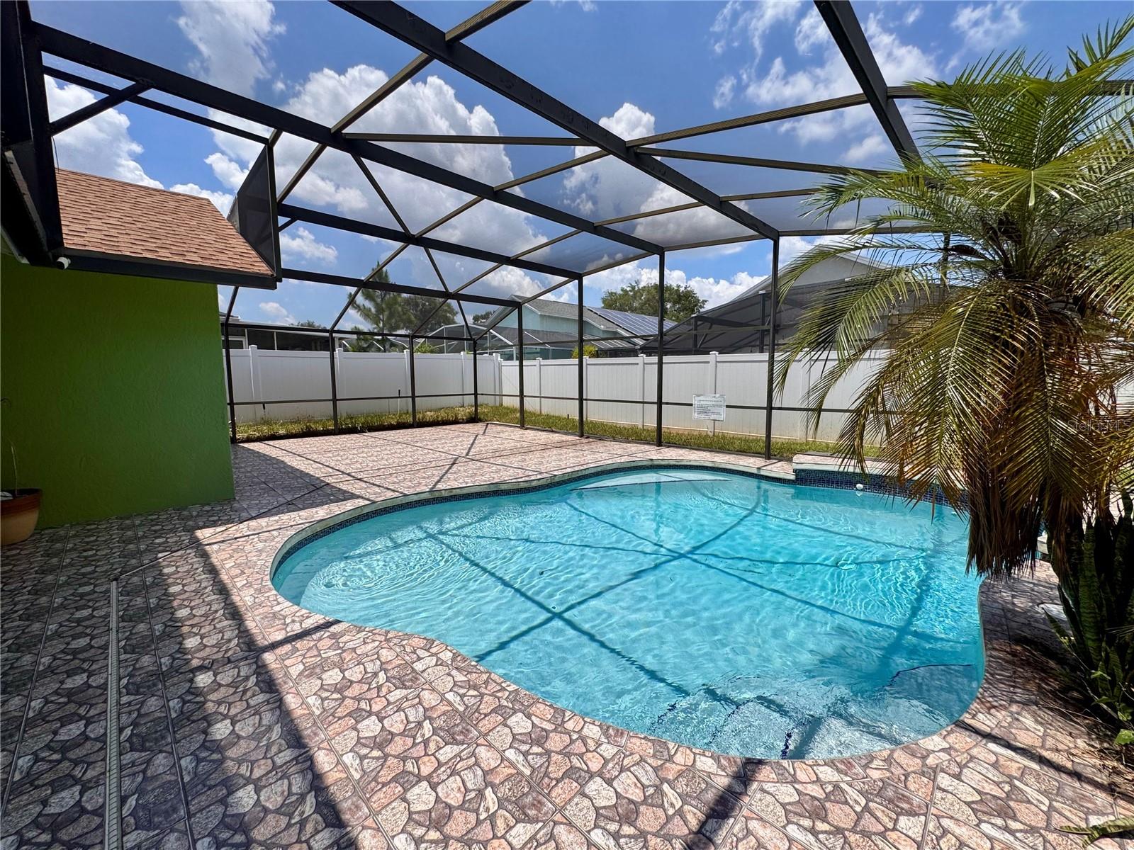 8807 PARLIAMENT CT, KISSIMMEE, FL, 34747