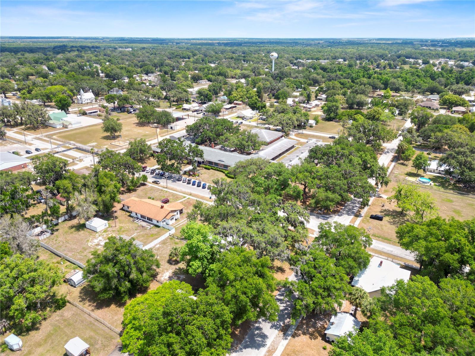 128 S OAK AVE, FORT MEADE, FL, 33841