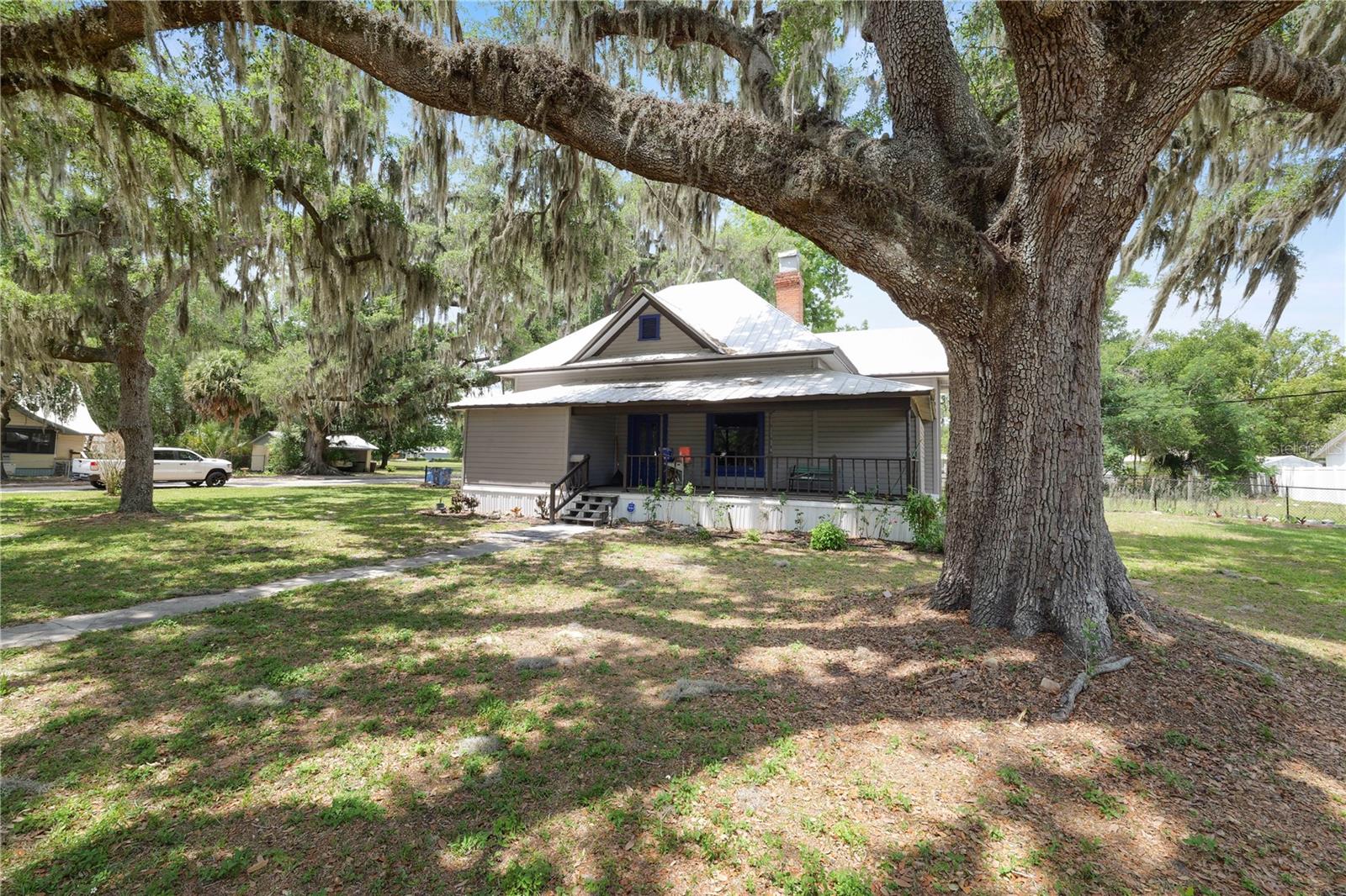 128 S OAK AVE, FORT MEADE, FL, 33841