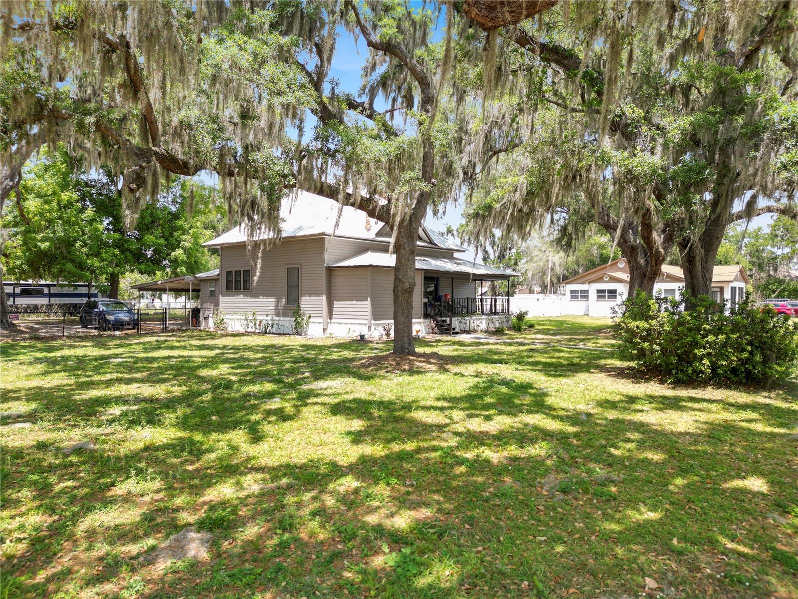 128 S OAK AVE, FORT MEADE, FL, 33841