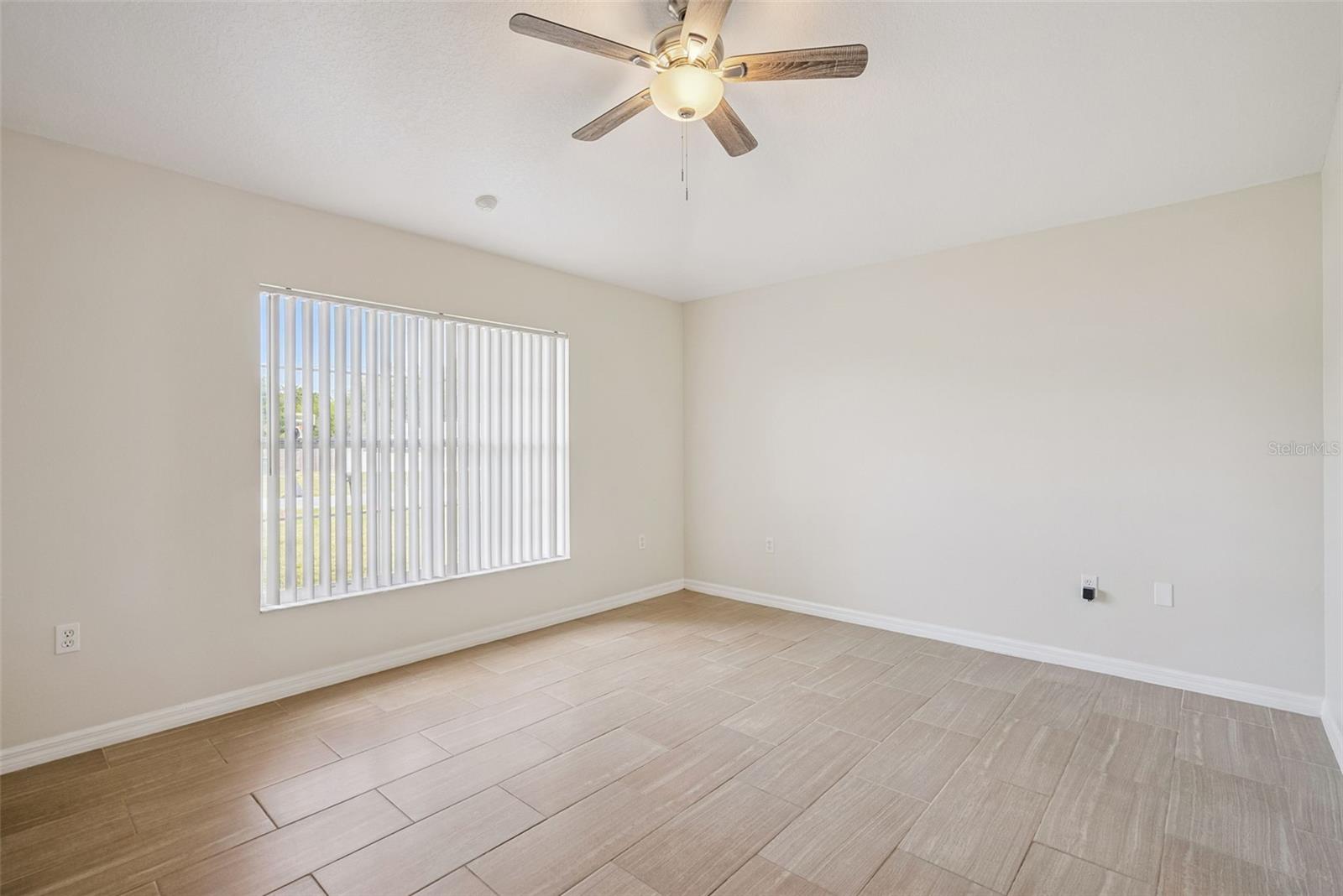 893 WATT CIR, DELTONA, FL, 32738