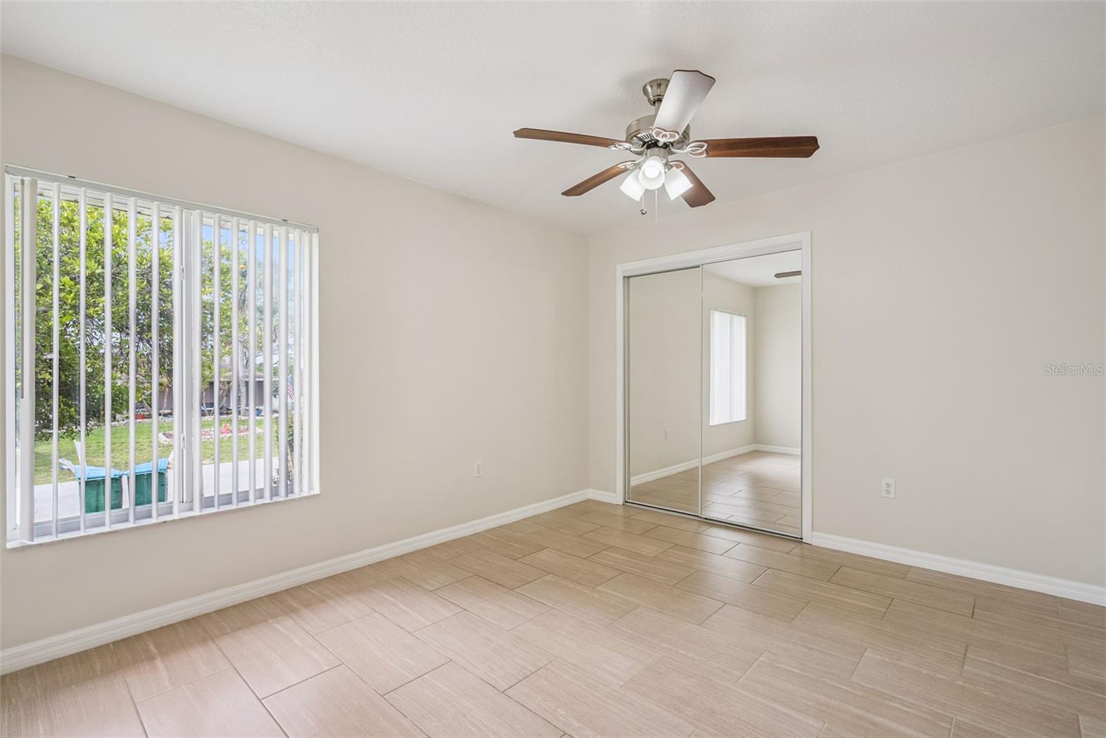 893 WATT CIR, DELTONA, FL, 32738