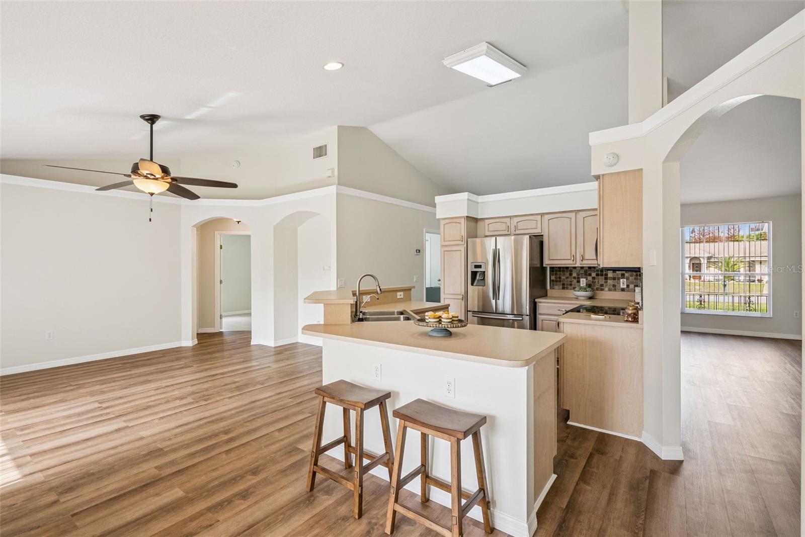 893 WATT CIR, DELTONA, FL, 32738