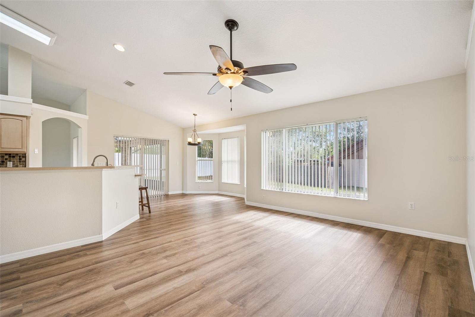 893 WATT CIR, DELTONA, FL, 32738