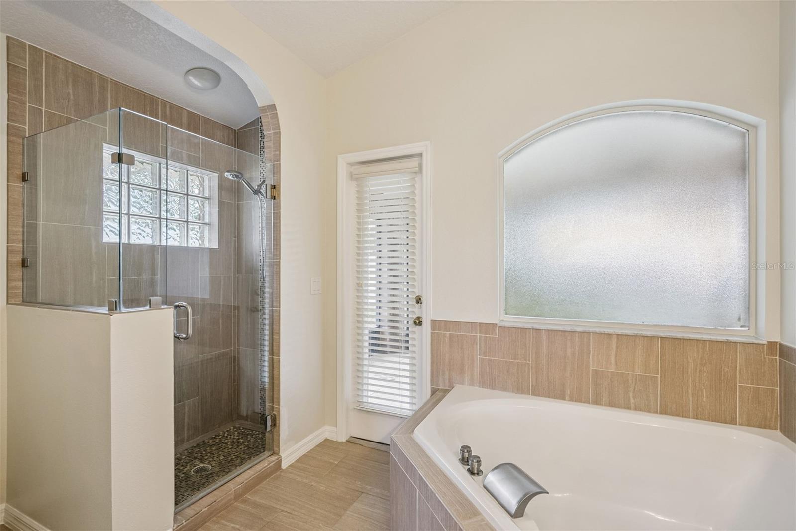 893 WATT CIR, DELTONA, FL, 32738