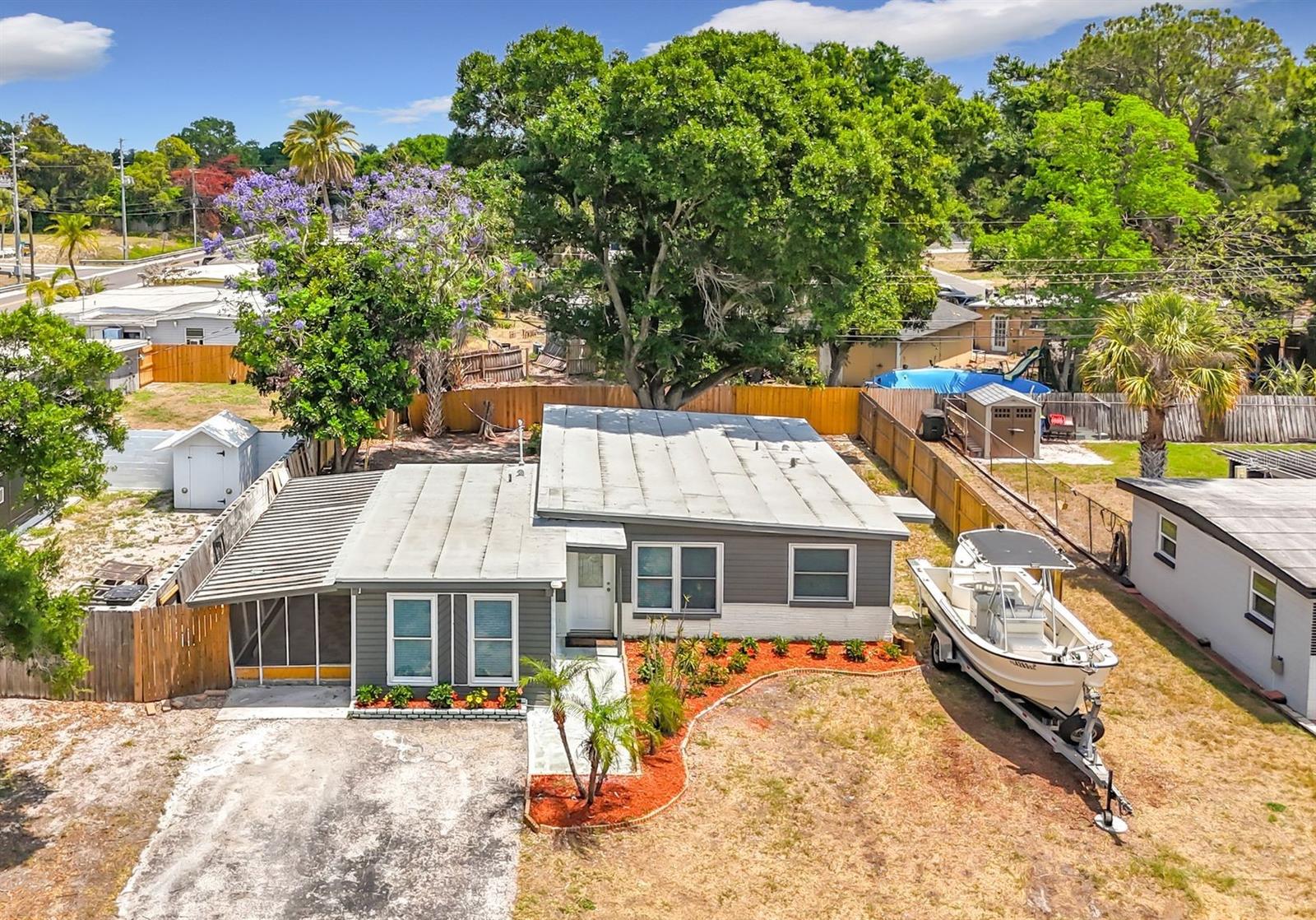 9369 83RD ST N, SEMINOLE, FL, 33777