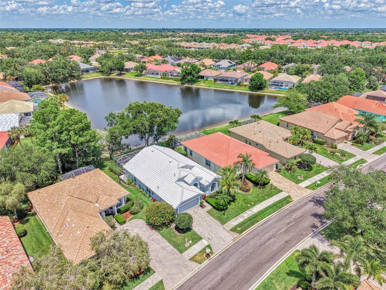 5261 HIGHBURY CIR, SARASOTA, FL, 34238