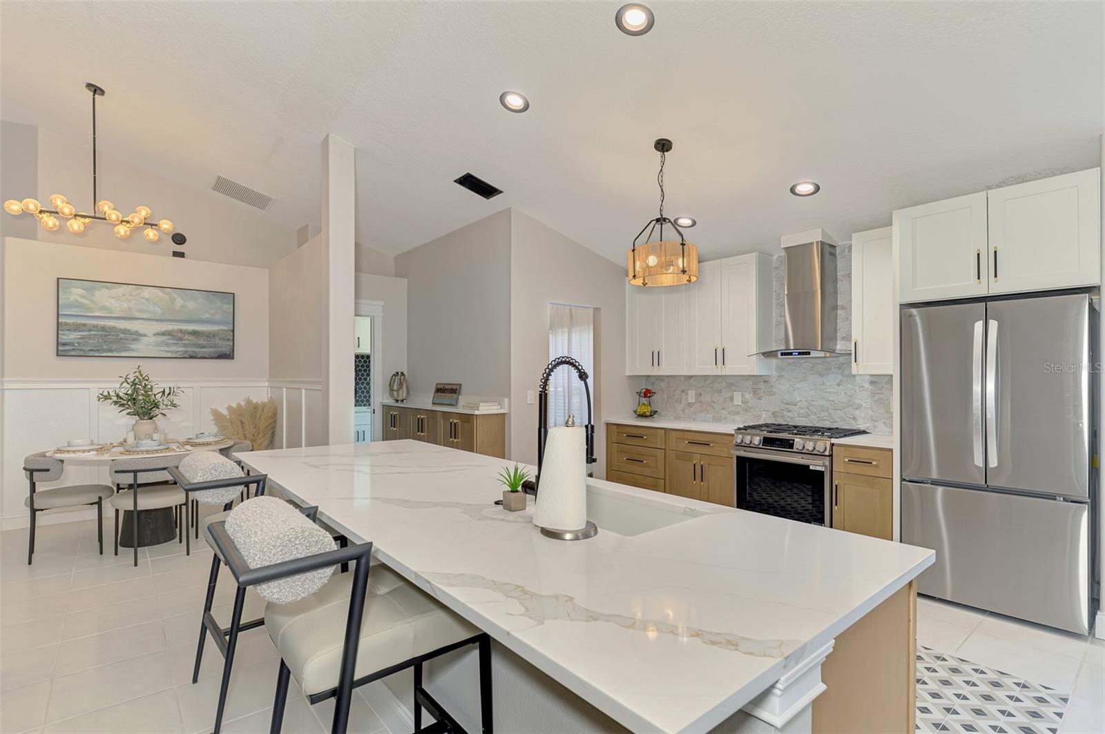 5261 HIGHBURY CIR, SARASOTA, FL, 34238