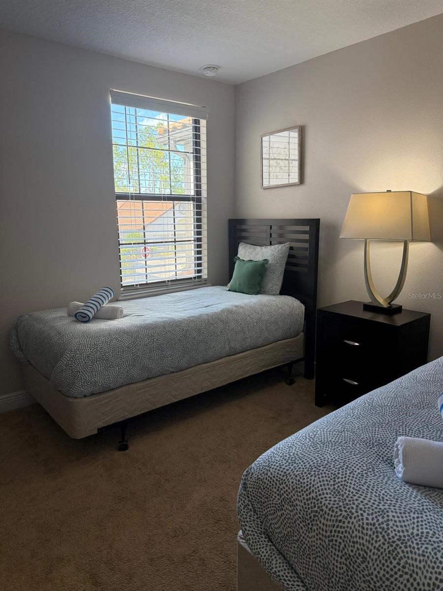 8106 ROSEVILLE RD, DAVENPORT, FL, 33896