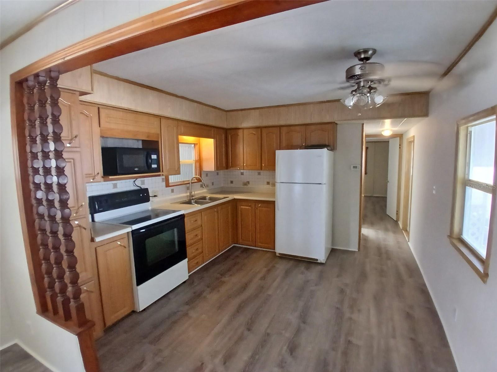110 52ND AVENUE TER E, BRADENTON, FL, 34203