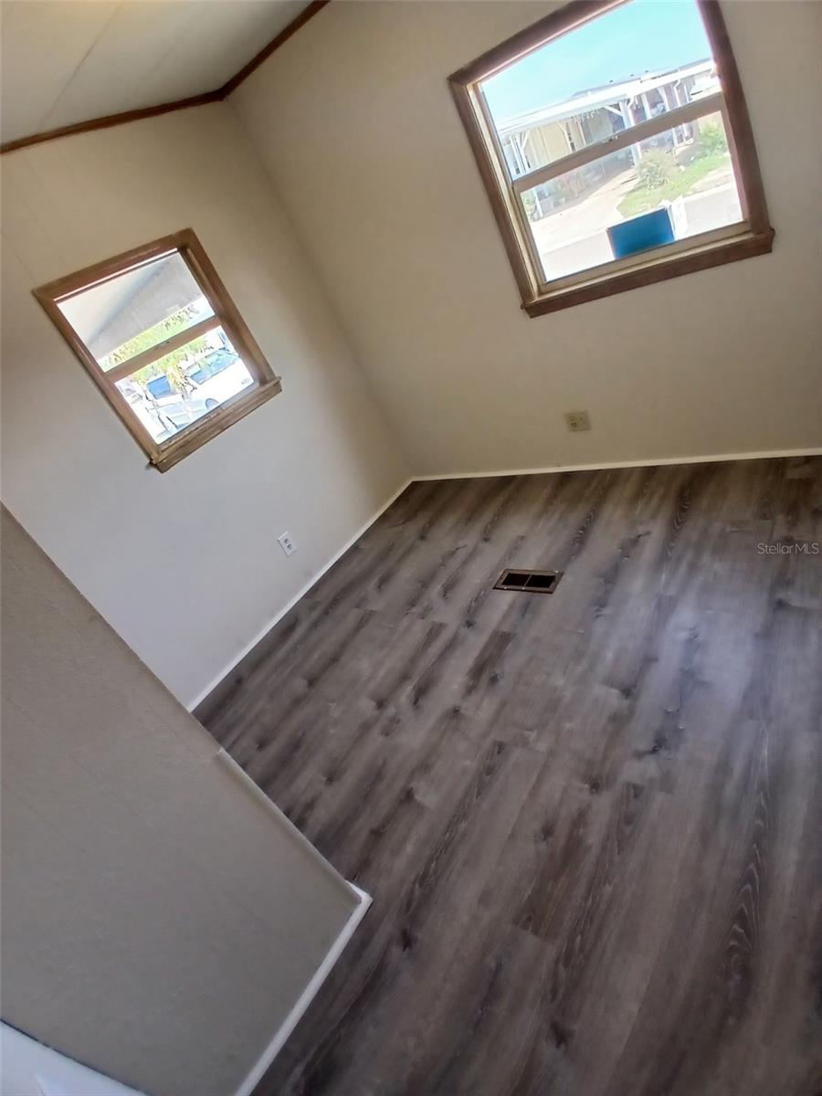 110 52ND AVENUE TER E, BRADENTON, FL, 34203