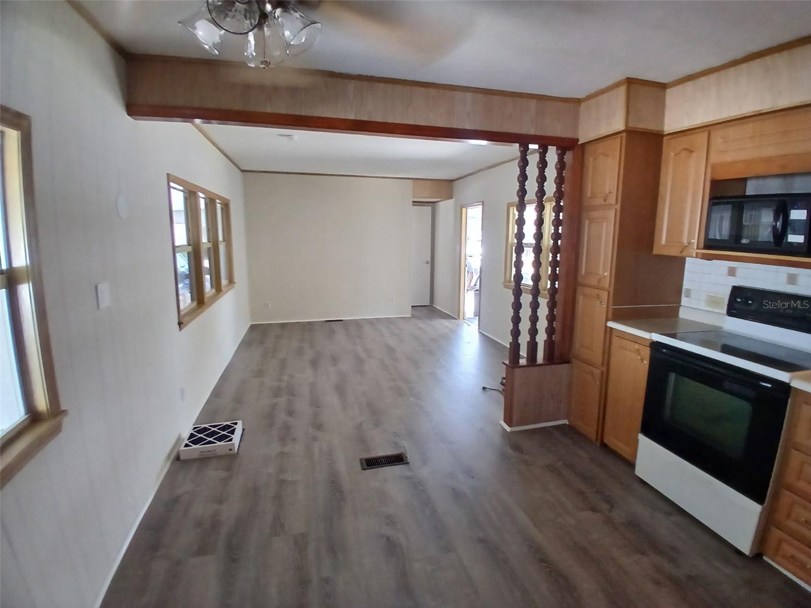 110 52ND AVENUE TER E, BRADENTON, FL, 34203