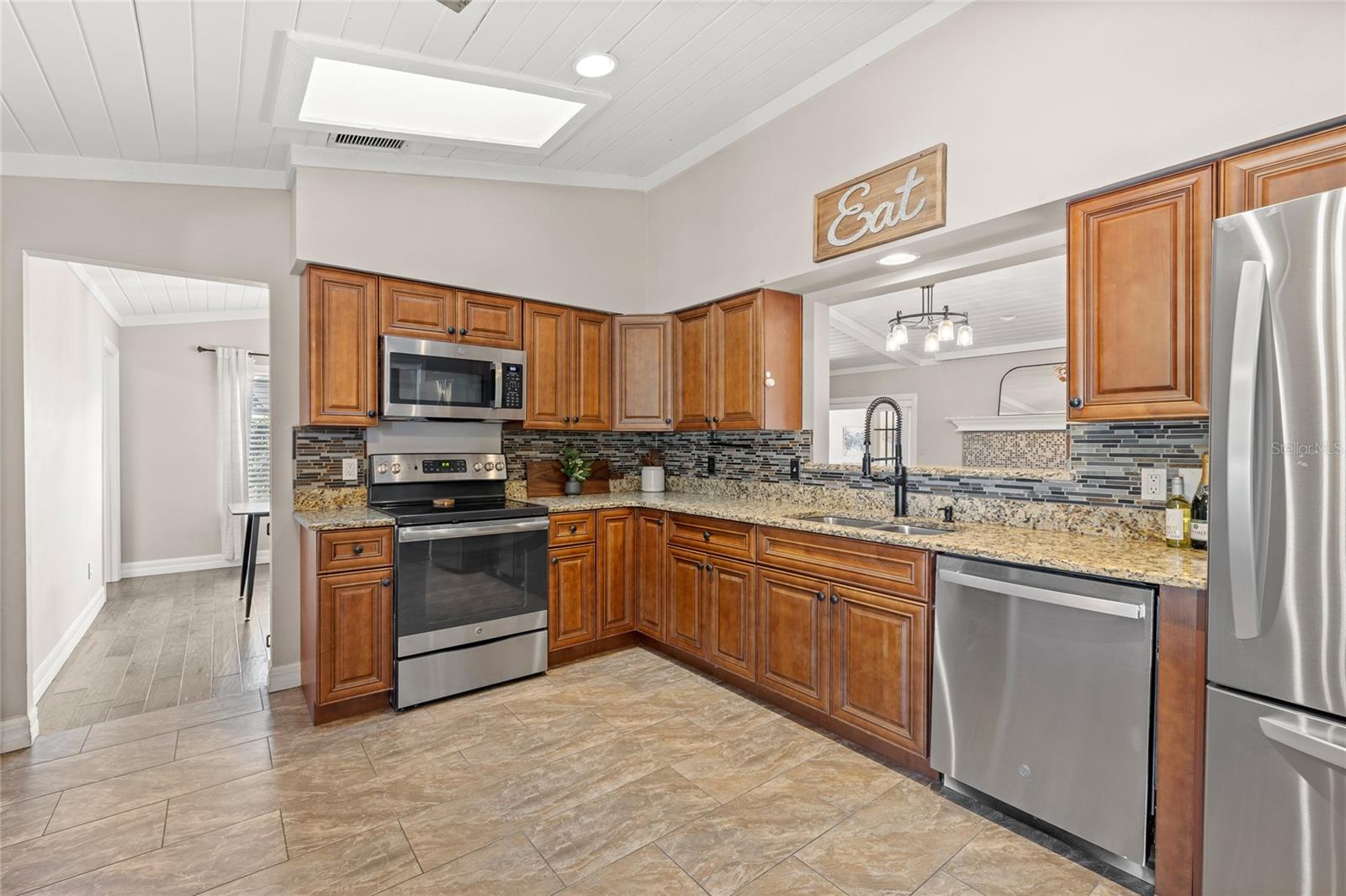 413 WILLOWBROOK LN, LONGWOOD, FL, 32779