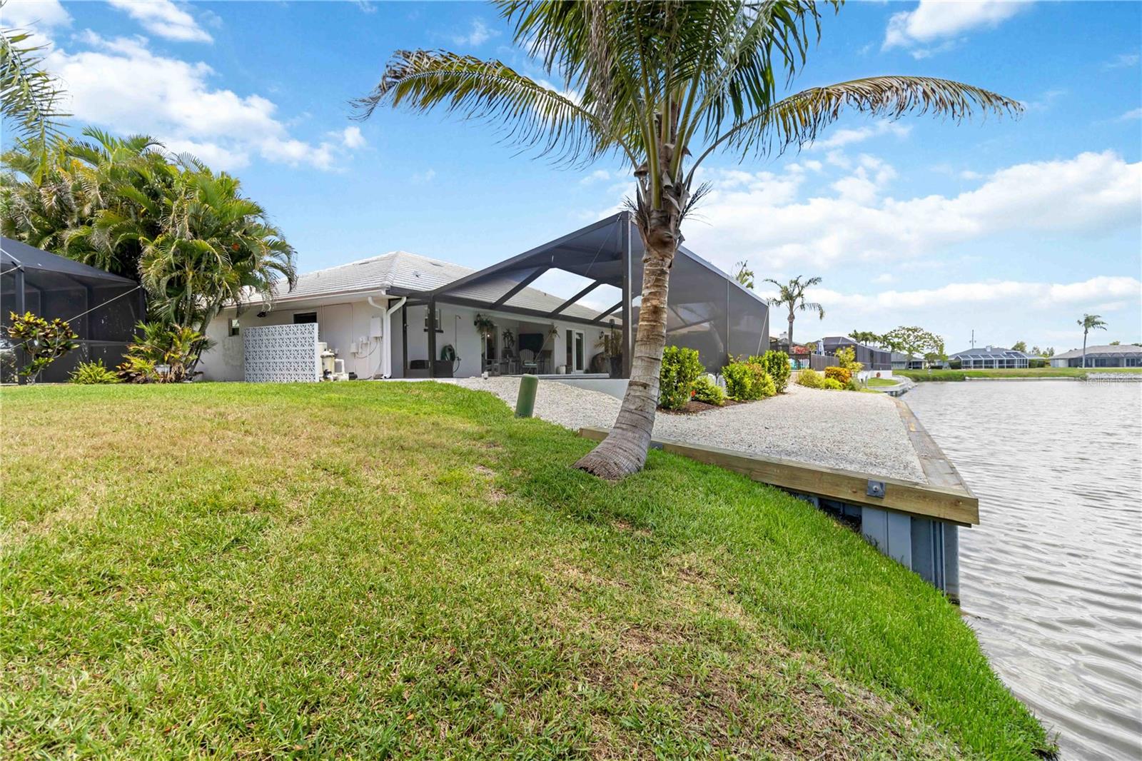 8712 53RD AVE W, BRADENTON, FL, 34210
