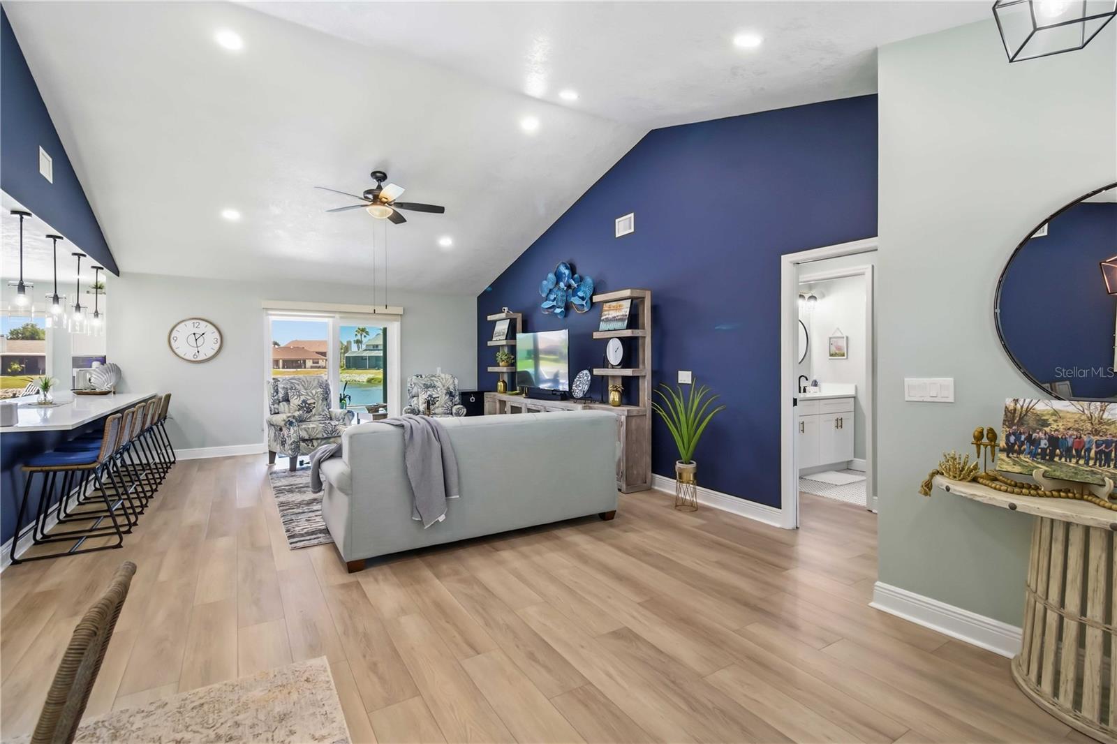 8712 53RD AVE W, BRADENTON, FL, 34210