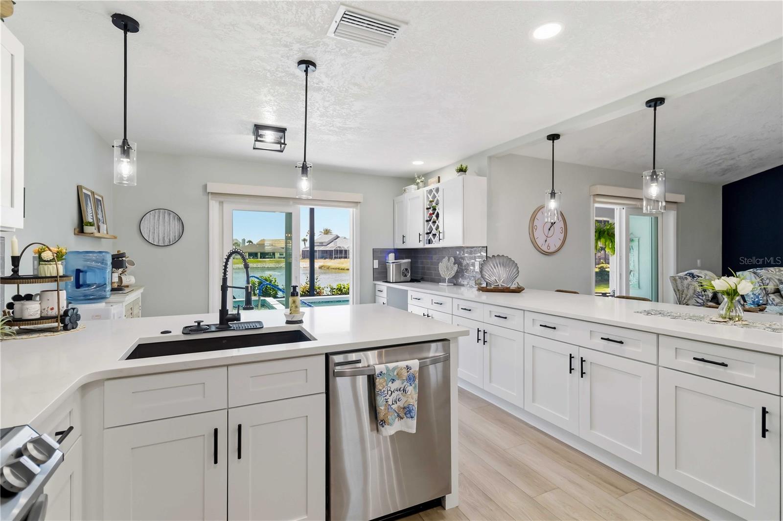 8712 53RD AVE W, BRADENTON, FL, 34210