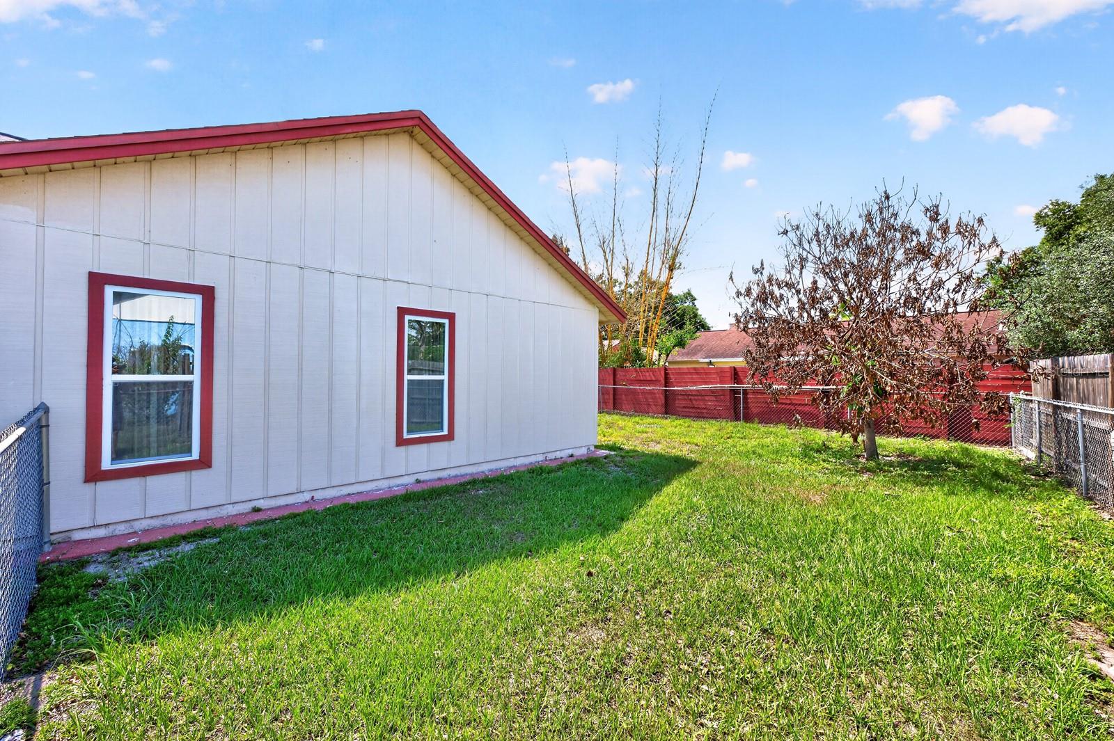 87 FLORIDA PKWY, KISSIMMEE, FL, 34743