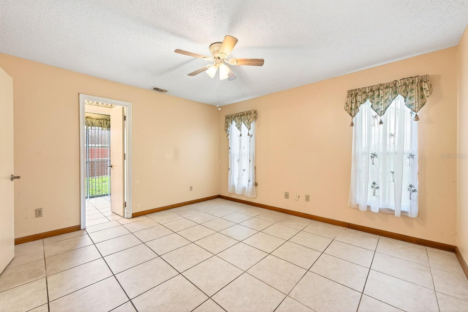 87 FLORIDA PKWY, KISSIMMEE, FL, 34743