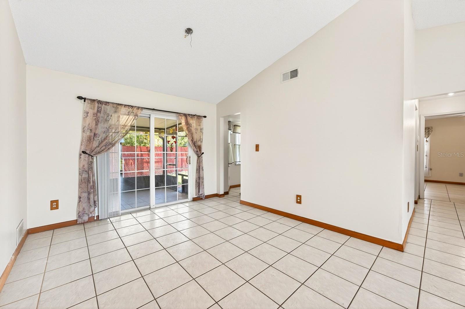 87 FLORIDA PKWY, KISSIMMEE, FL, 34743
