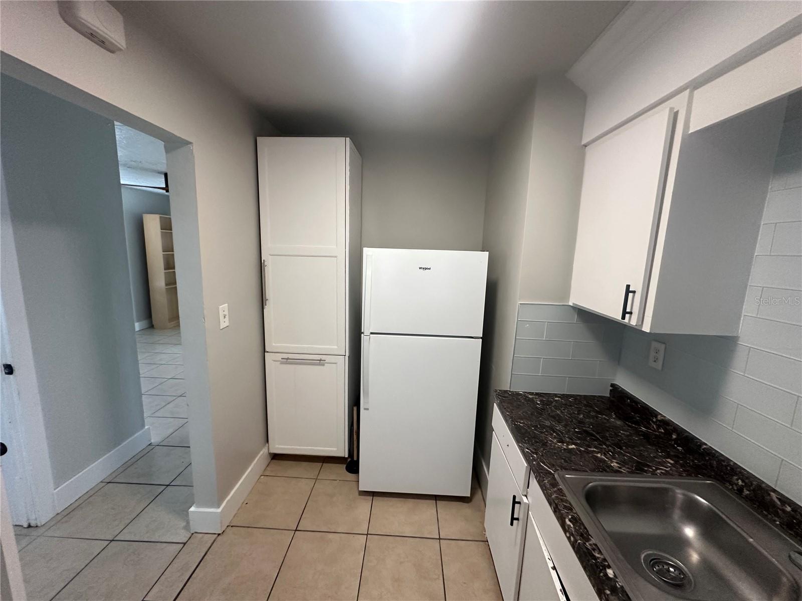 330 20TH AVE S #LOWER, ST PETERSBURG, FL, 33705