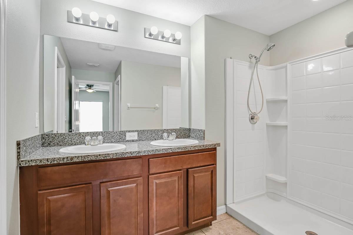 6529 TRENT CREEK DR, SUN CITY CENTER, FL, 33573