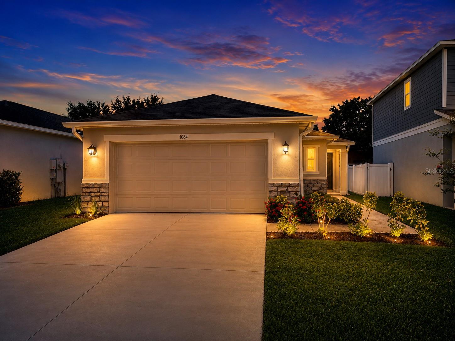 1084 PAPAYA CIR, DAVENPORT, FL, 33897