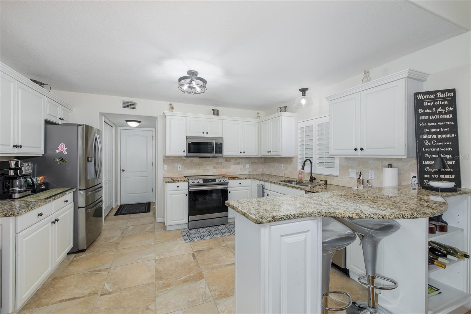 18814 PLACE ANTIBES, LUTZ, FL, 33558