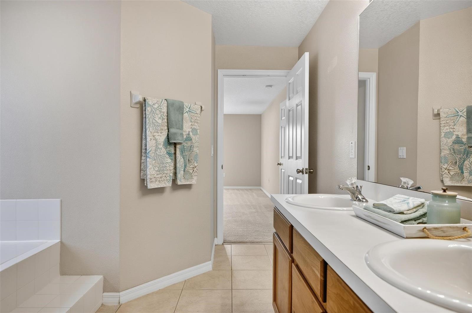 1 ETHAN PL, PALM COAST, FL, 32164