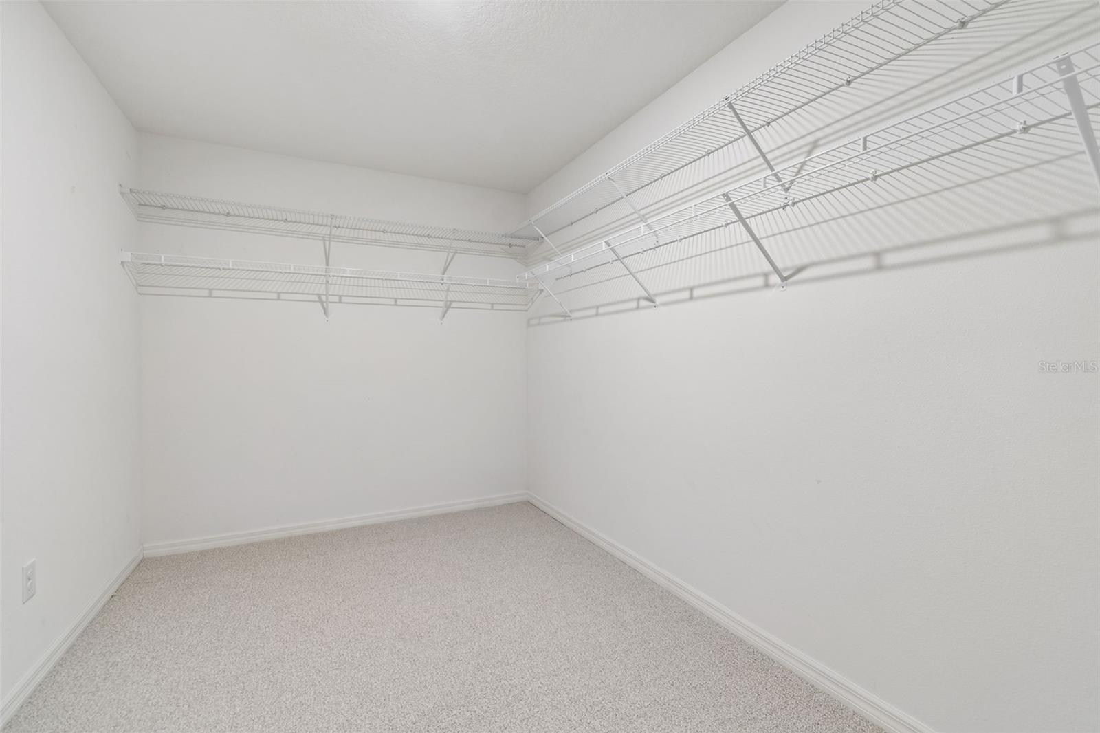 9235 FREEDOM HILL DR, SEFFNER, FL, 33584