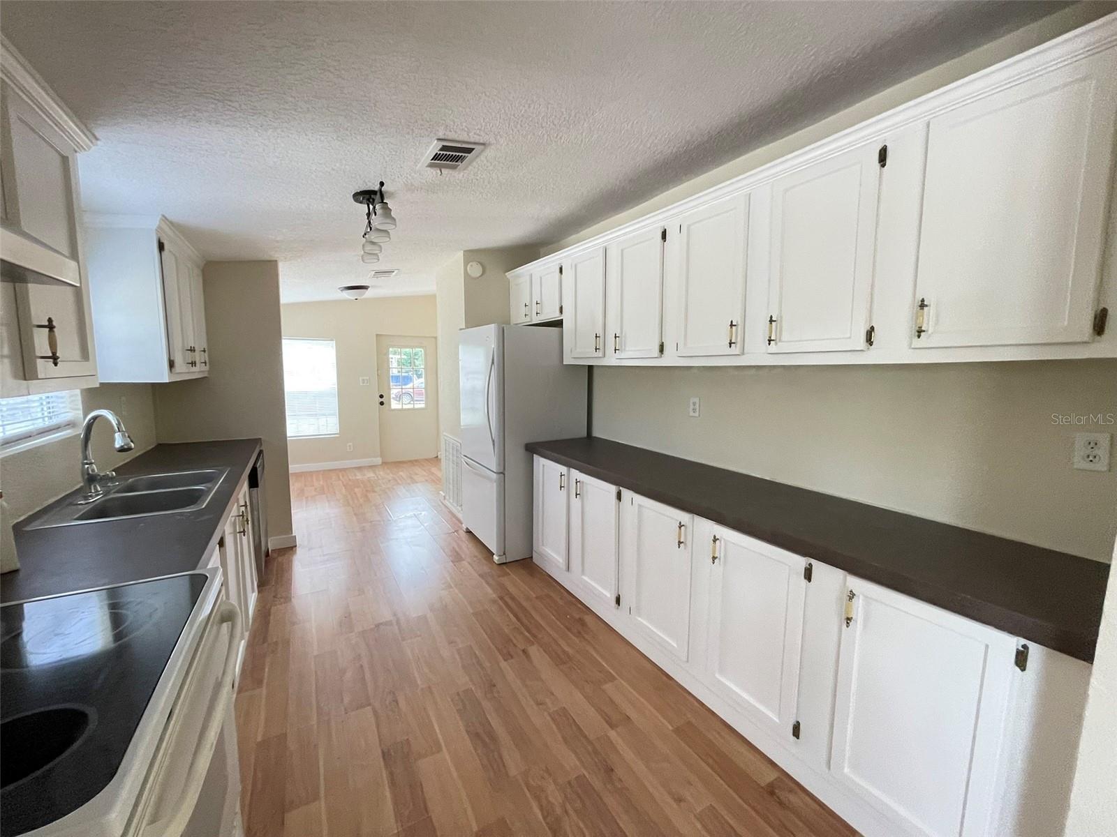 13716 NE COUNTY ROAD 1471, WALDO, FL, 32694