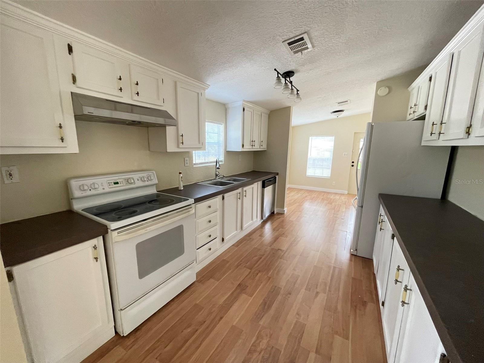 13716 NE COUNTY ROAD 1471, WALDO, FL, 32694