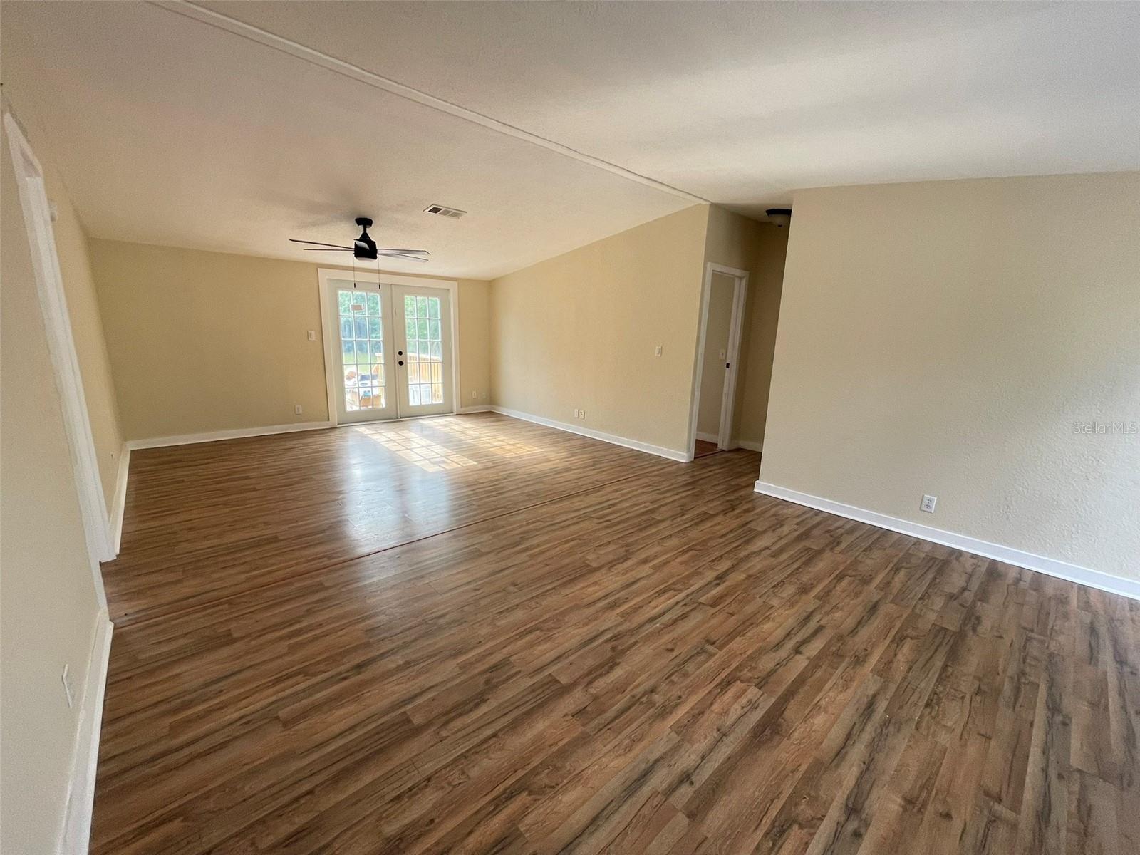 13716 NE COUNTY ROAD 1471, WALDO, FL, 32694