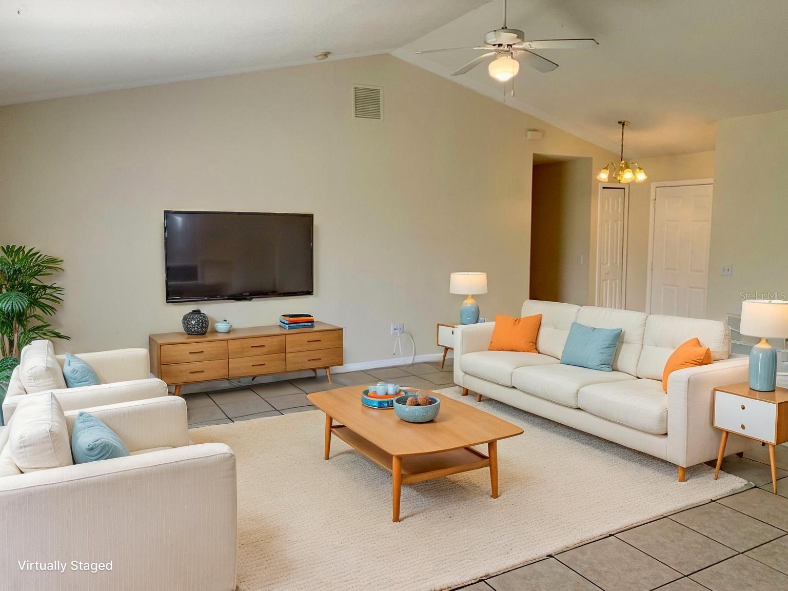 606 ROBIN LN, POINCIANA, FL, 34759