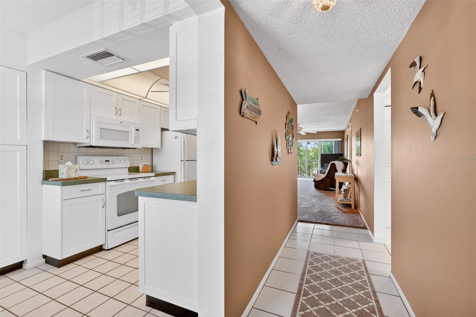 505 30TH AVE W #E303, BRADENTON, FL, 34205