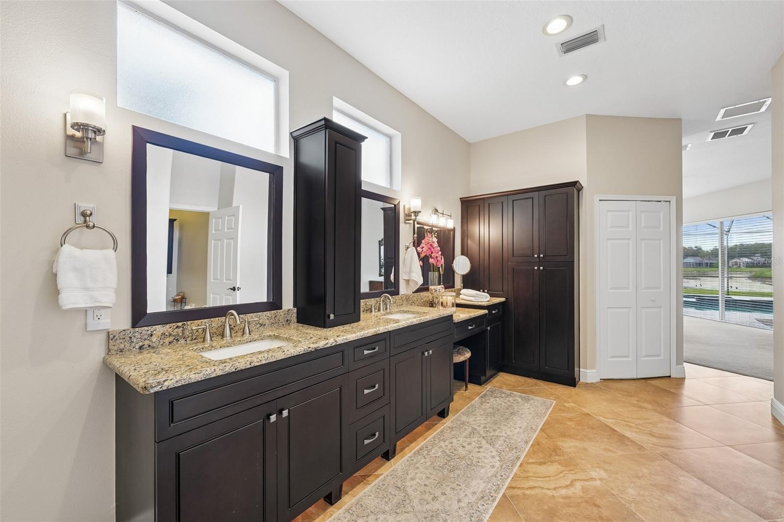19117 MANDARIN GROVE PL, TAMPA, FL, 33647