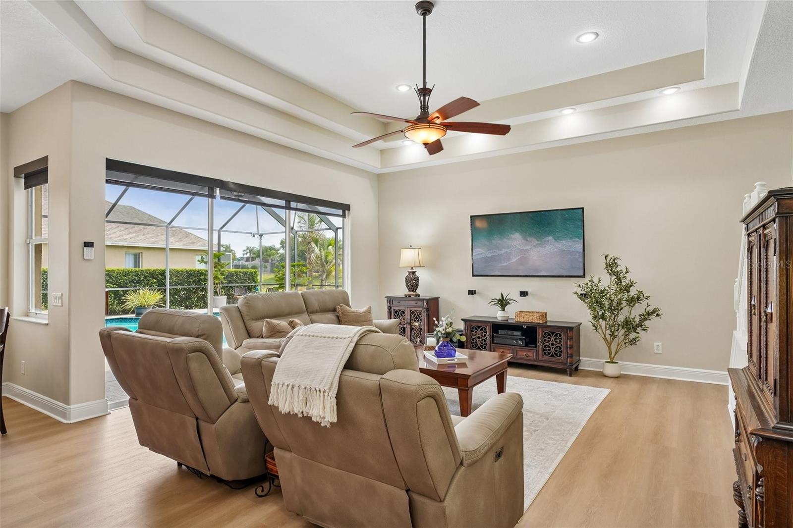 19117 MANDARIN GROVE PL, TAMPA, FL, 33647