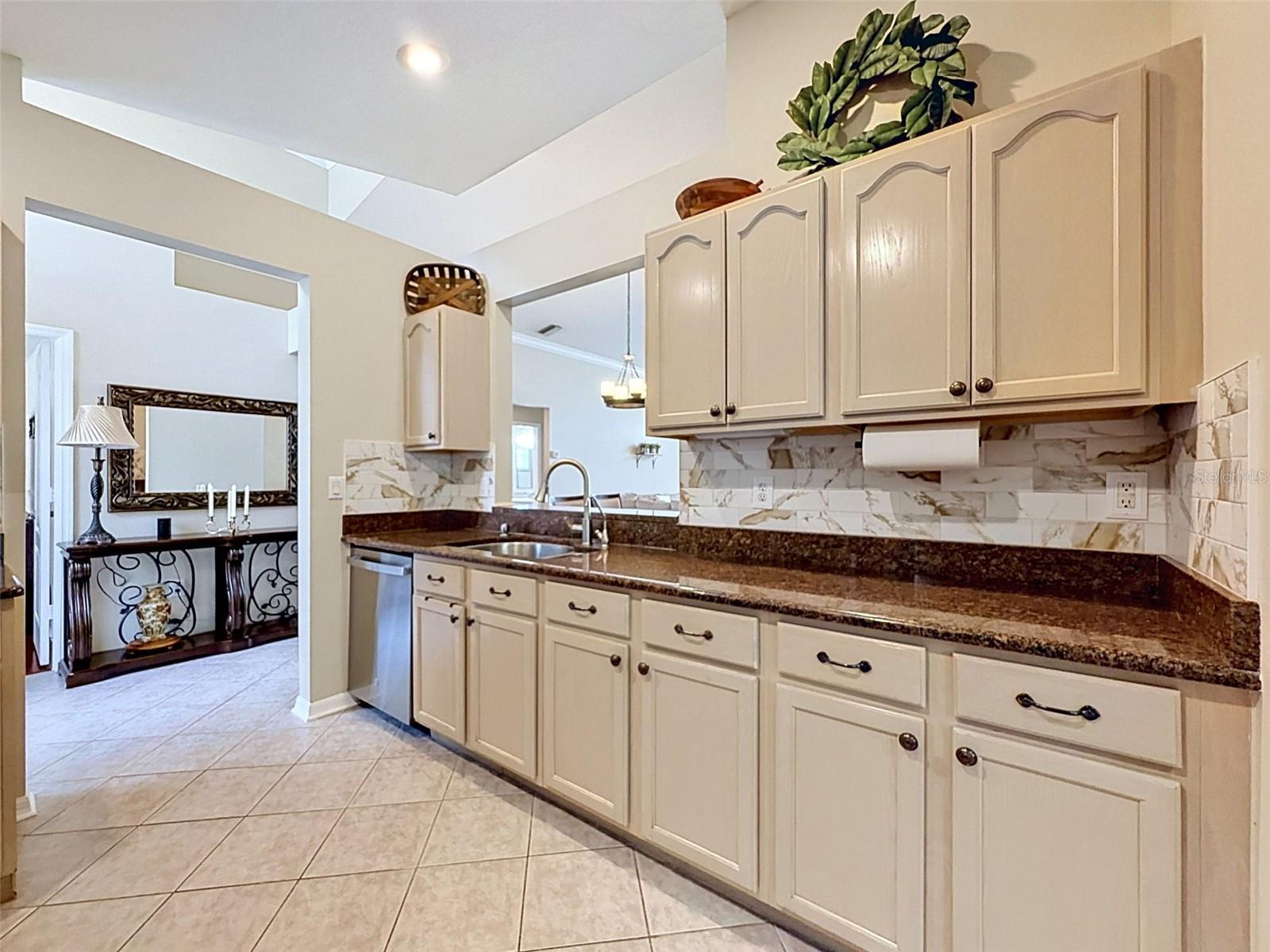 26714 MIDDLEGROUND LOOP, WESLEY CHAPEL, FL, 33544