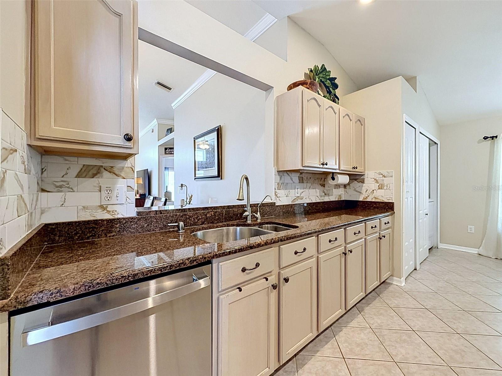 26714 MIDDLEGROUND LOOP, WESLEY CHAPEL, FL, 33544