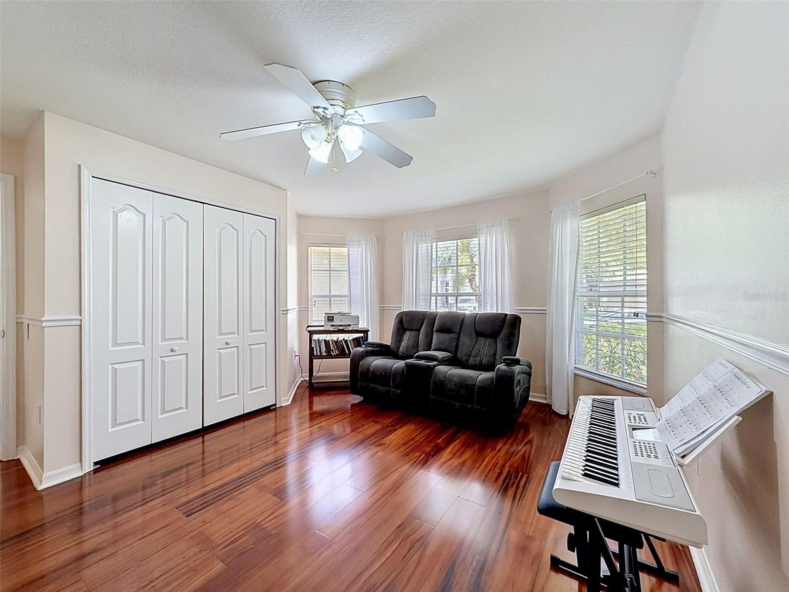 26714 MIDDLEGROUND LOOP, WESLEY CHAPEL, FL, 33544