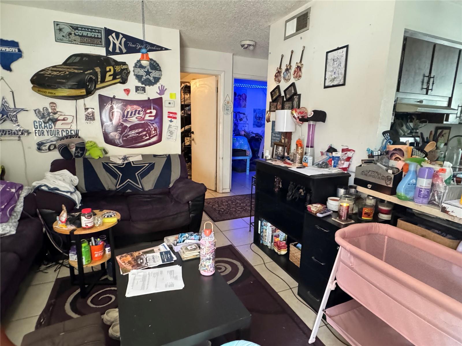 207 E BUCHANON AVE, ORLANDO, FL, 32809