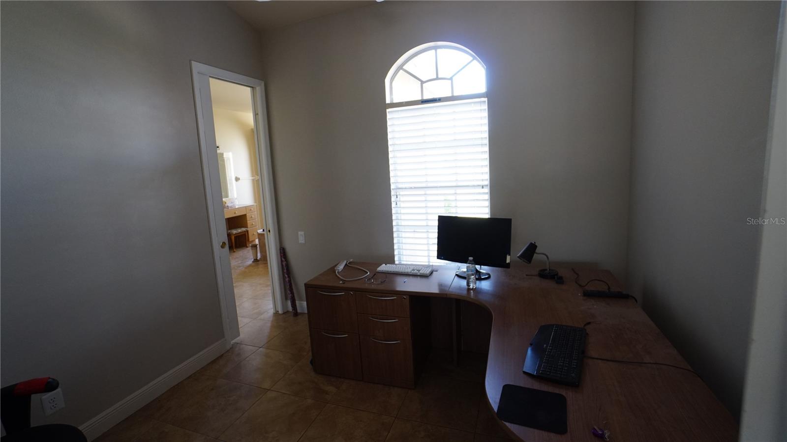 17067 CAPE HORN BLVD, PUNTA GORDA, FL, 33955