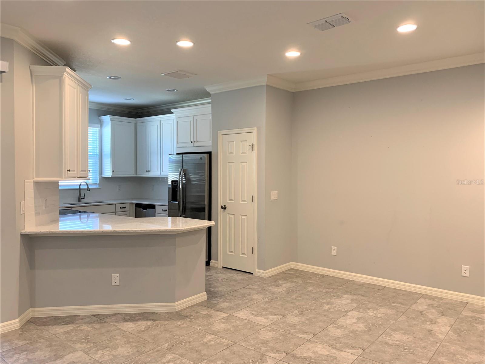 1073 AMBER LEAF TRL, WESLEY CHAPEL, FL, 33544
