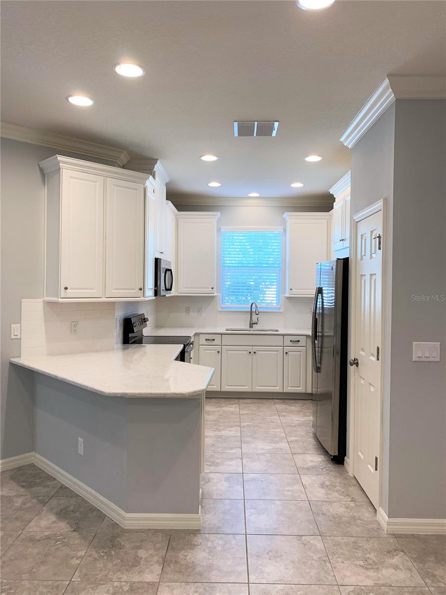 1073 AMBER LEAF TRL, WESLEY CHAPEL, FL, 33544