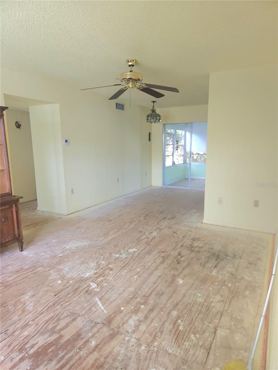 4158 S TAMIAMI TRL #M3, PORT CHARLOTTE, FL, 33952