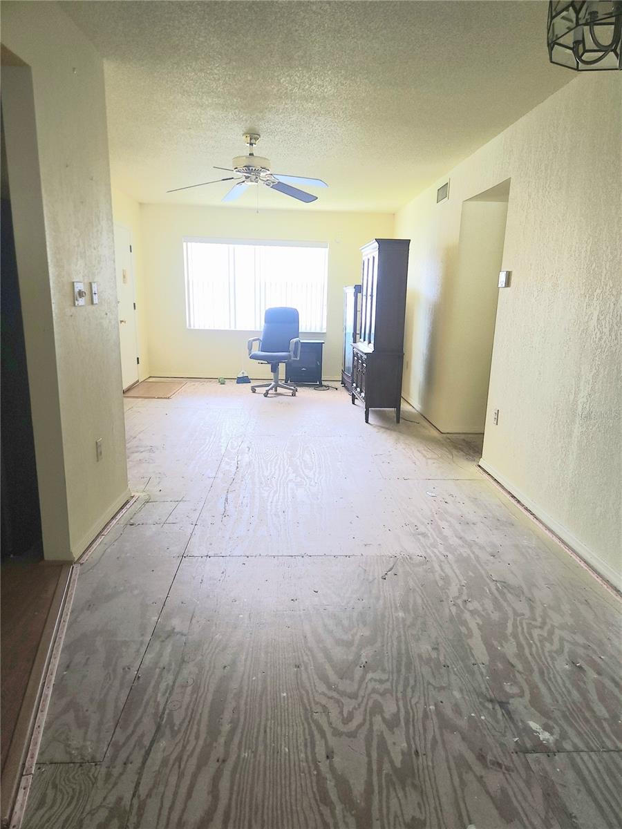 4158 S TAMIAMI TRL #M3, PORT CHARLOTTE, FL, 33952