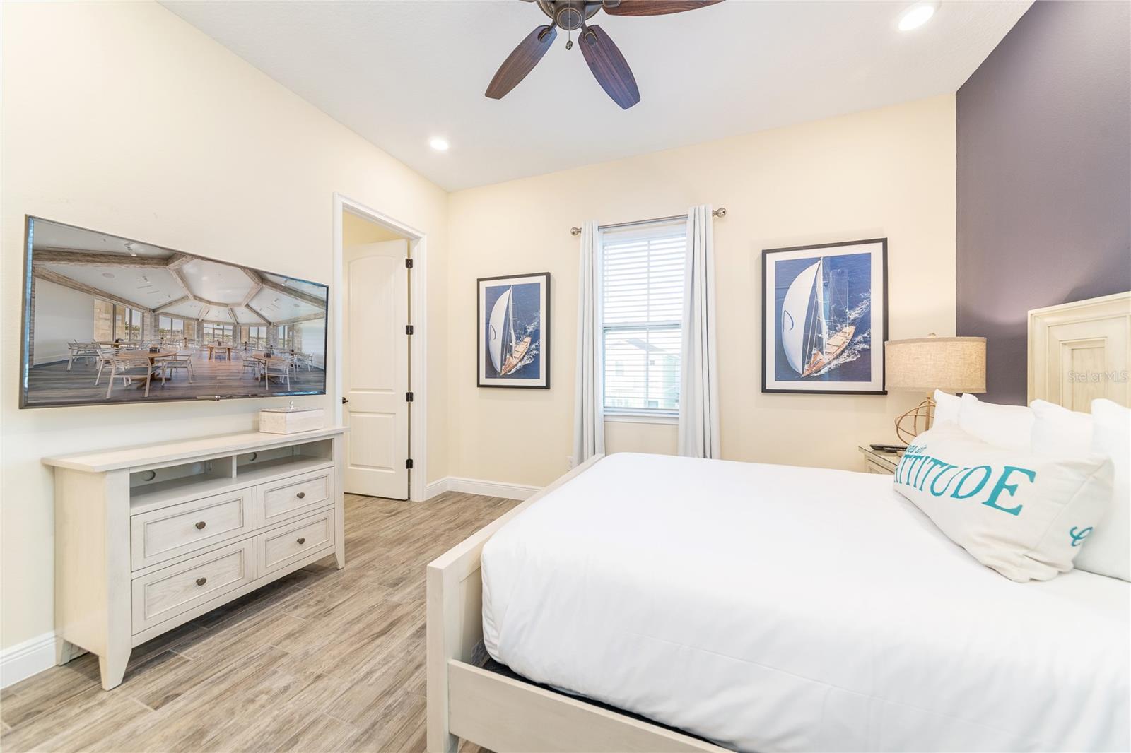 8056 LOST SHAKER LN, KISSIMMEE, FL, 34747